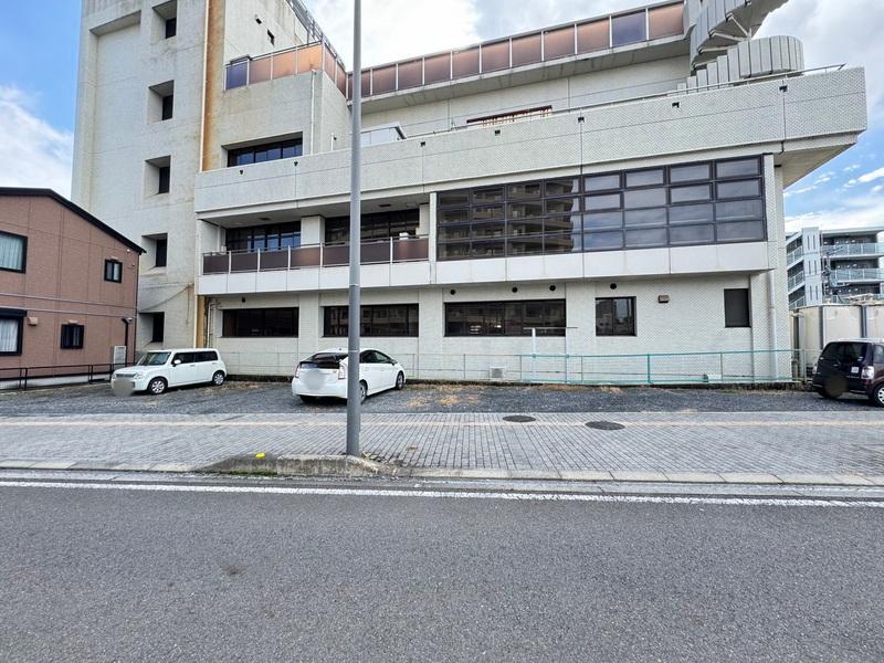 平野パーキングの外観・駐車場イメージ1枚目