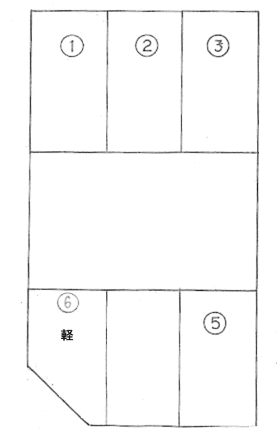 19.三日月ガレージの駐車配置図