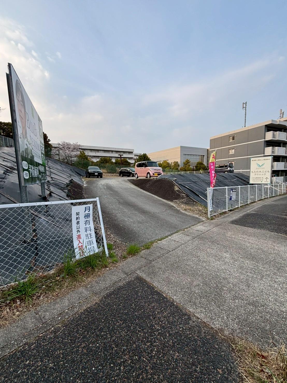 パティオクラブ滝の水駐車場の外観・駐車場イメージ1枚目