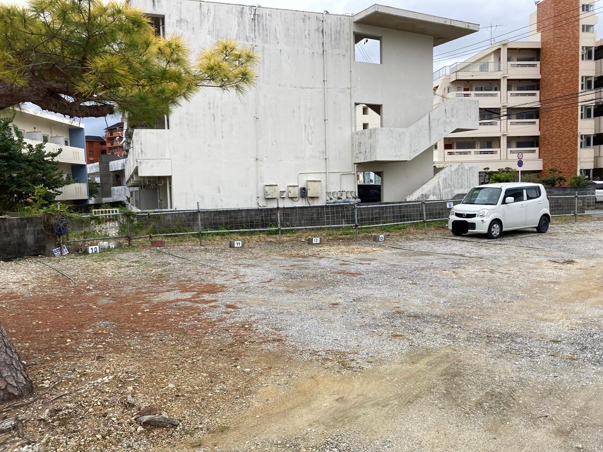 島袋契約駐車場の外観・駐車場イメージ1枚目