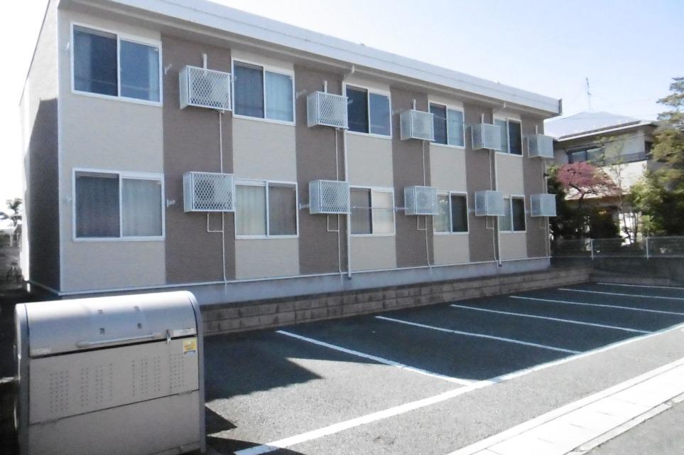白鷹(30385)の外観・駐車場イメージ1枚目