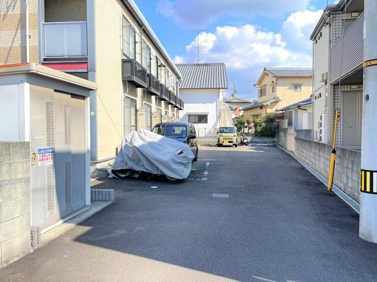 メゾン枝松(26157)の外観・駐車場イメージ1枚目