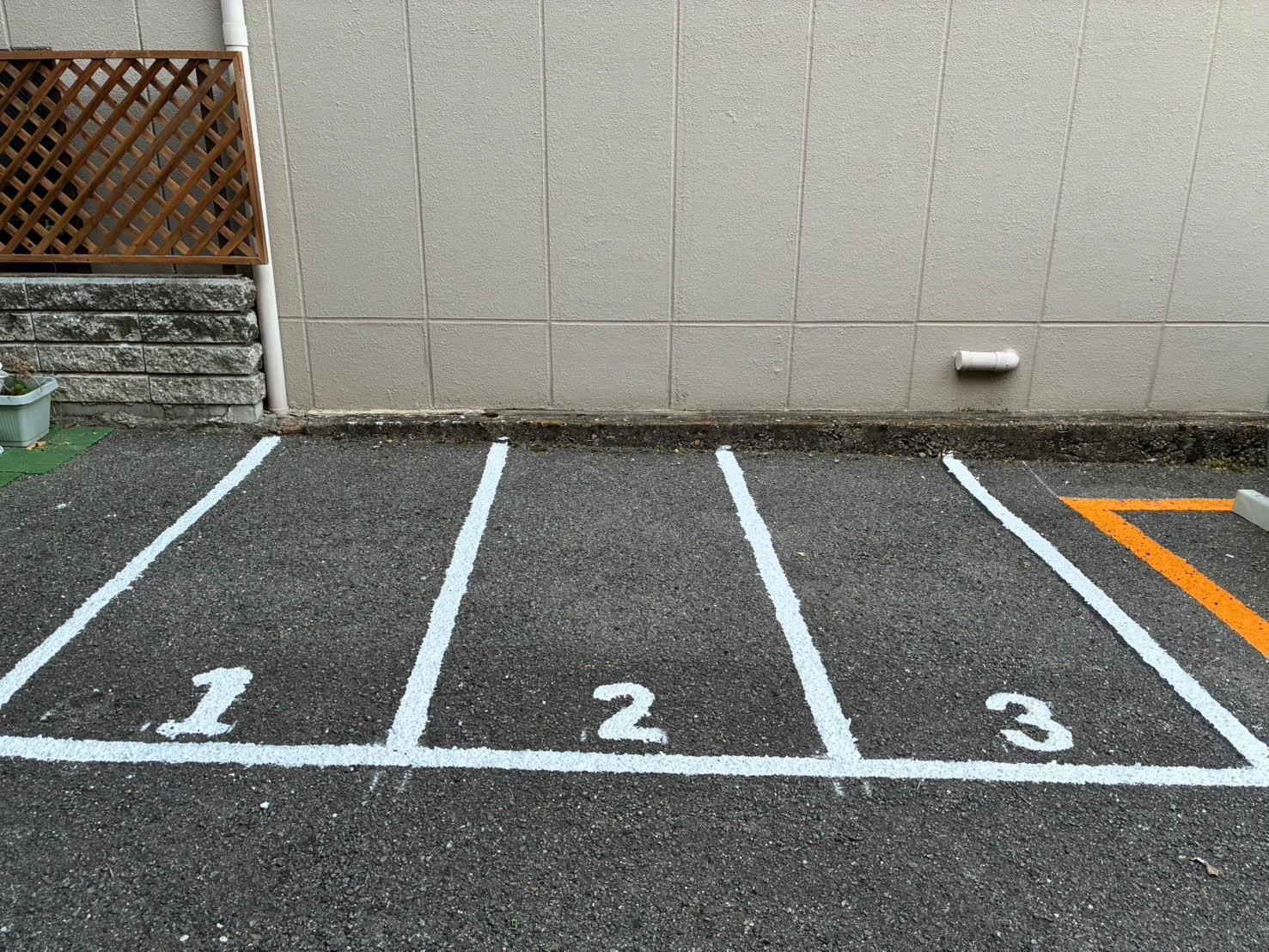 西ノ京駐車場の外観・駐車場イメージ1枚目