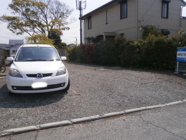 南原月極駐車場の外観・駐車場イメージ1枚目