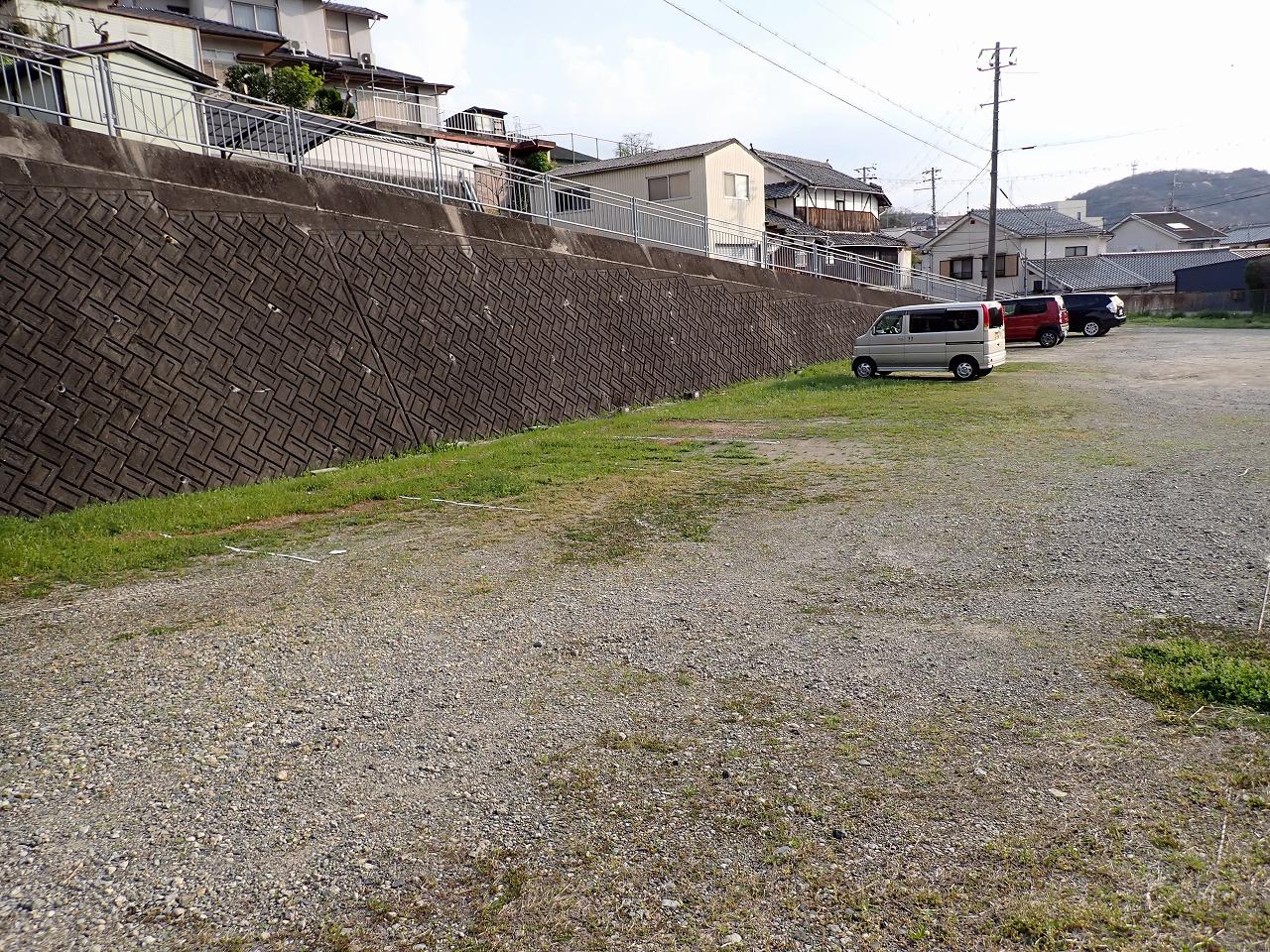 旭倉庫跡駐車場の外観・駐車場イメージ2枚目