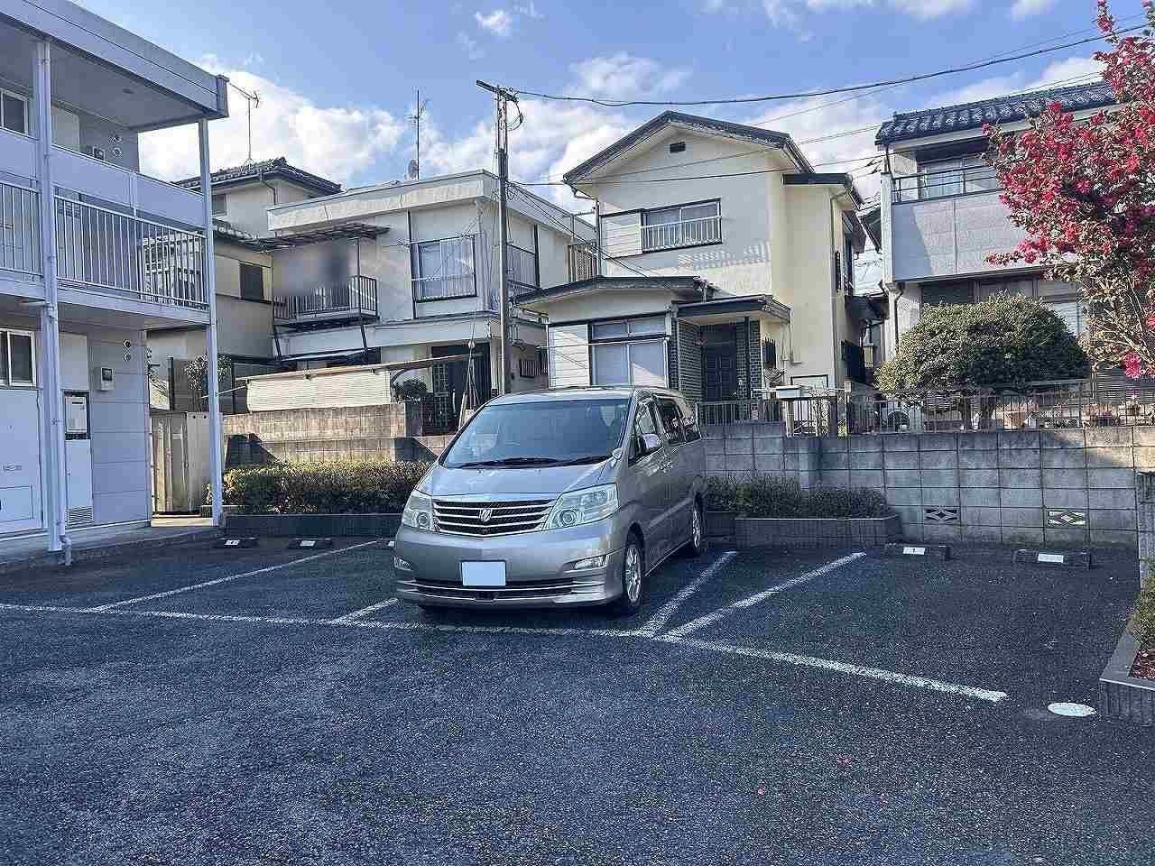 ホーステイル(18953)の外観・駐車場イメージ1枚目