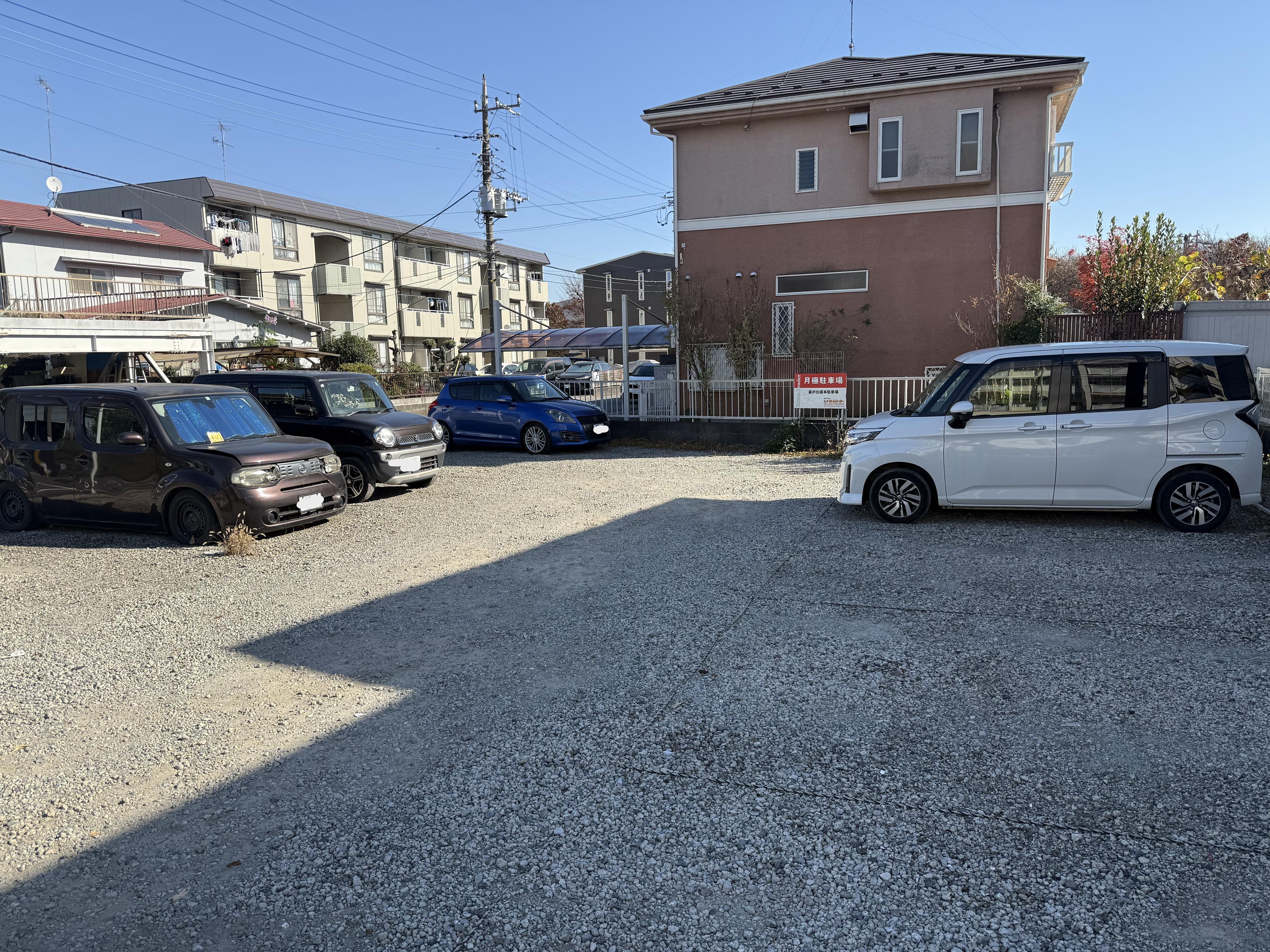 星が丘榎本駐車場の外観・駐車場イメージ1枚目