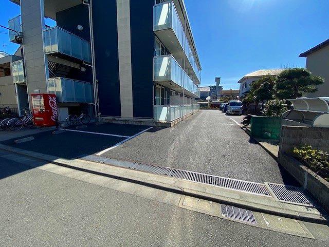 アヴニール湘南(45062)の外観・駐車場イメージ1枚目
