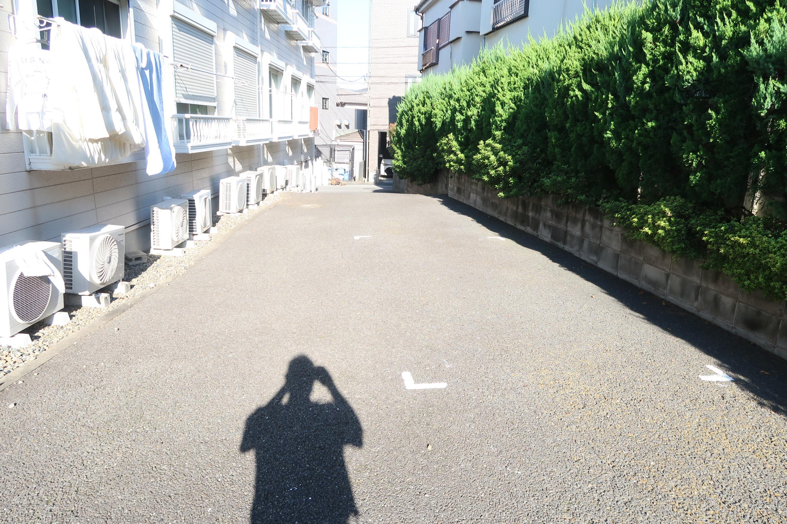ｱｰﾊﾞﾝﾊﾟﾚｽ駐車場の外観・駐車場イメージ1枚目