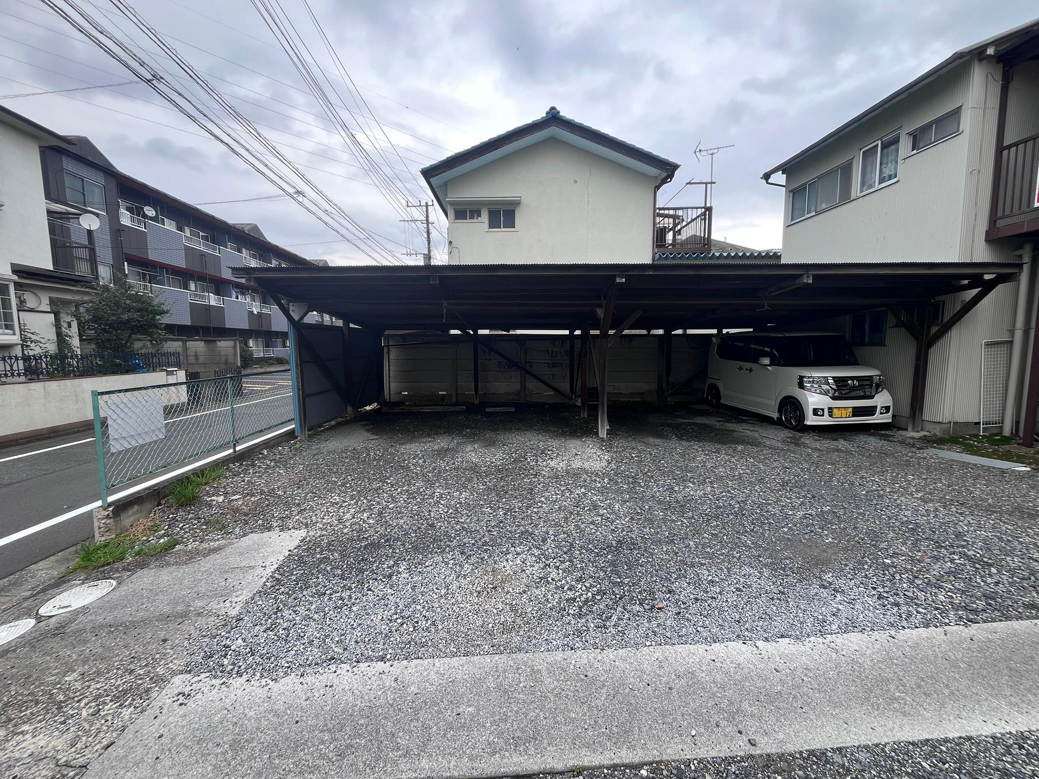 榎本駐車場の外観・駐車場イメージ2枚目