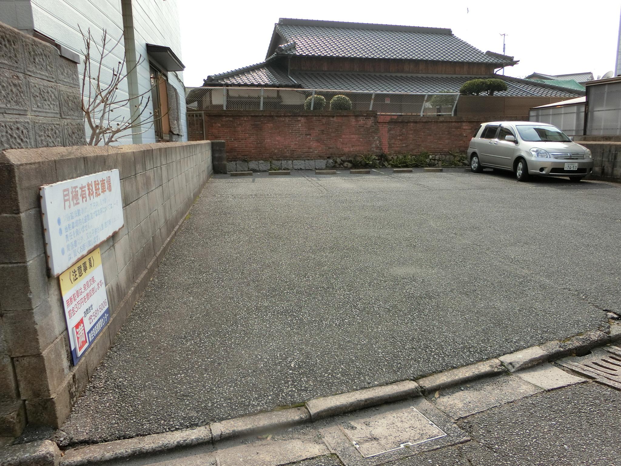 原町一丁目月極駐車場の外観・駐車場イメージ1枚目