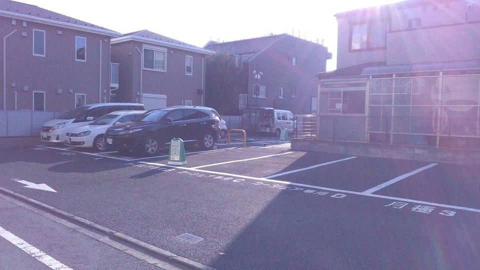 下目黒６丁目第４の外観・駐車場イメージ2枚目