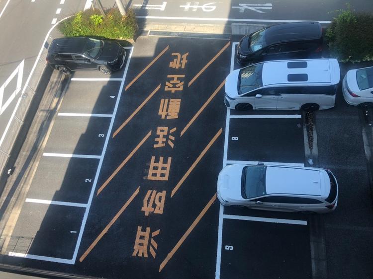 プラチド敷地内駐車場の外観・駐車場イメージ2枚目