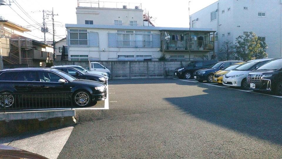 目黒中町２丁目第４の外観・駐車場イメージ1枚目