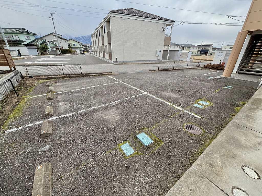 信州ｉｎ２(16095)の外観・駐車場イメージ1枚目