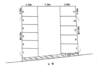 スマイルパーク飛高本町121-1の駐車配置図