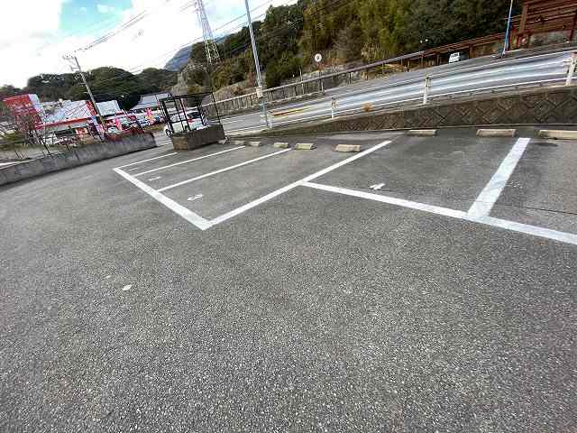 ラ　テール大塔(30093)の外観・駐車場イメージ1枚目