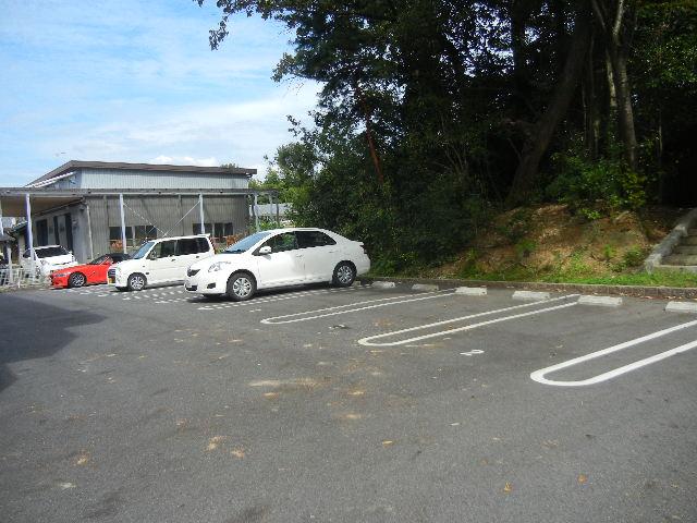 ナクティ(44806)の外観・駐車場イメージ1枚目