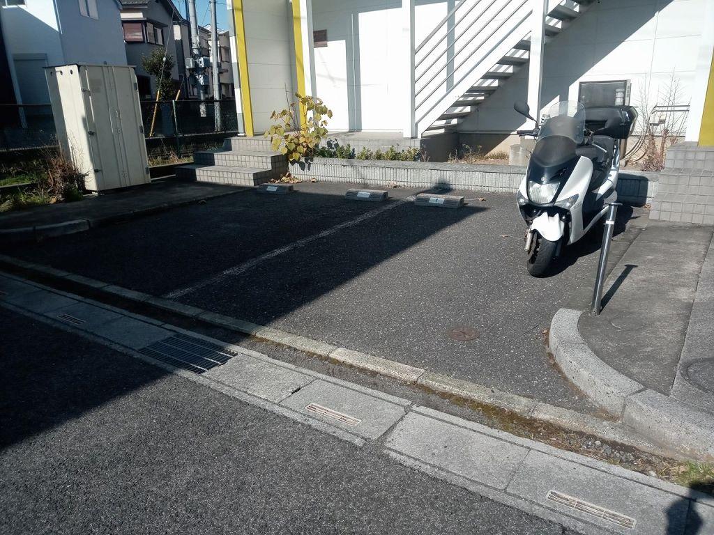 ファーレ(13043)の外観・駐車場イメージ1枚目