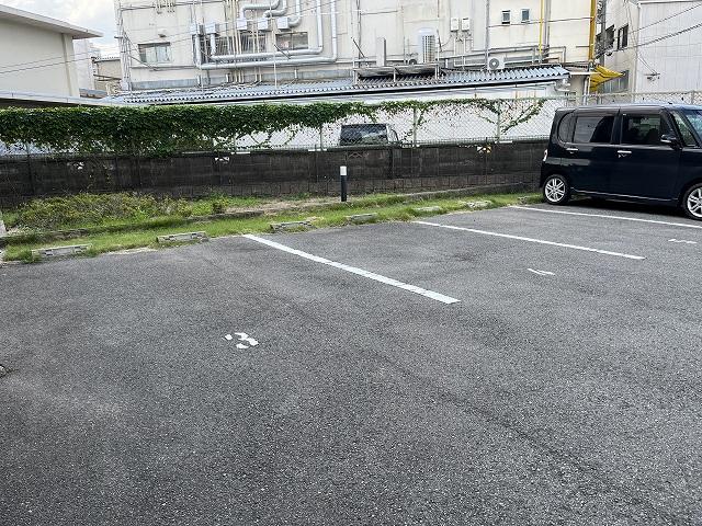 杉(53859)の外観・駐車場イメージ1枚目