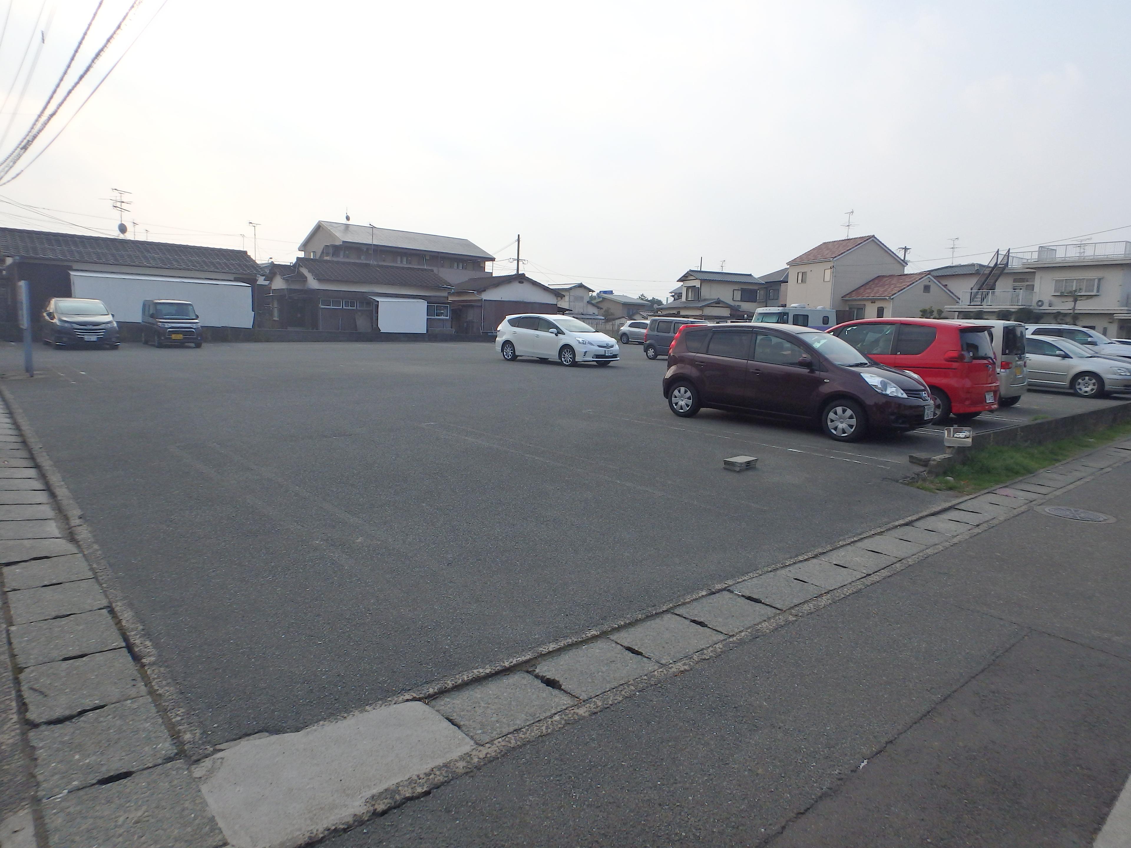 雁ノ巣吉浦駐車場の外観・駐車場イメージ3枚目
