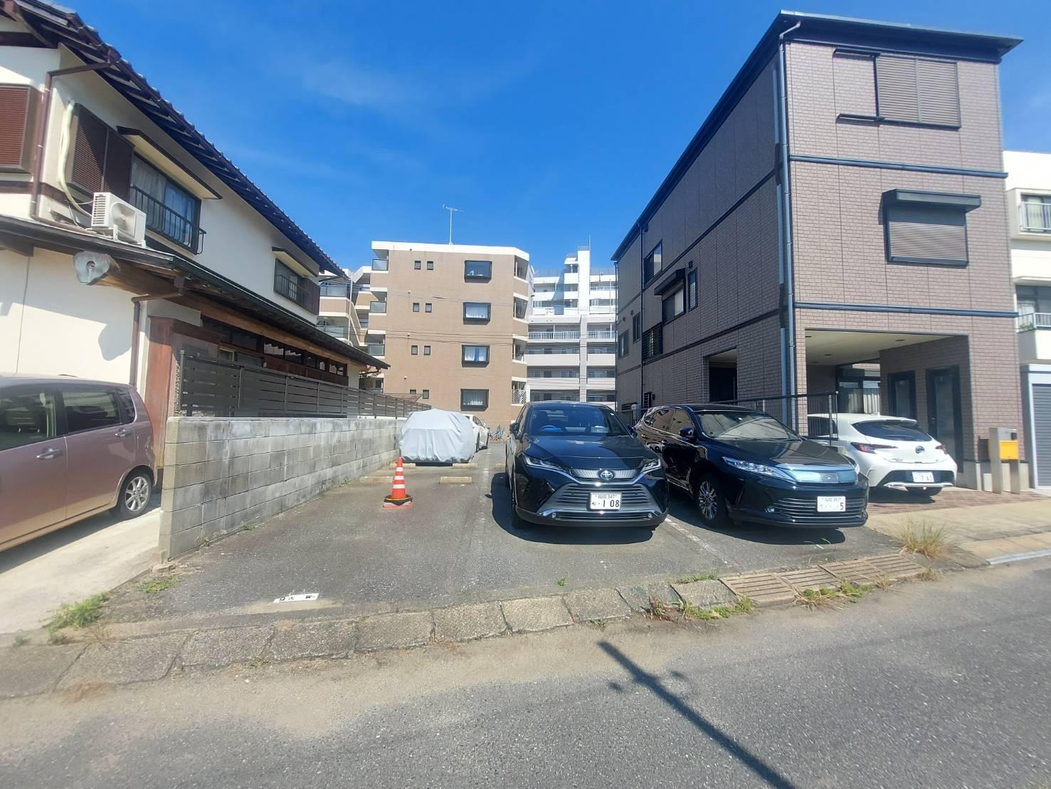 みよし駐車場の外観・駐車場イメージ2枚目