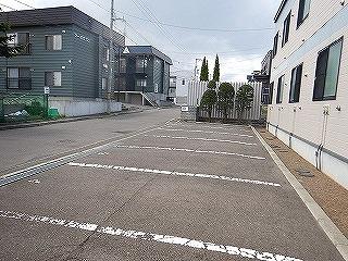 ＫＹＯＥＩ(18227)の外観・駐車場イメージ1枚目