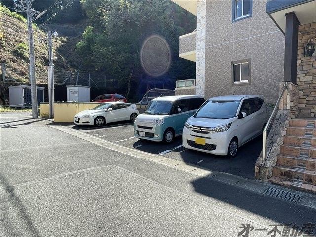 PDユーロスクエア敷地内駐車場の外観・駐車場イメージ1枚目