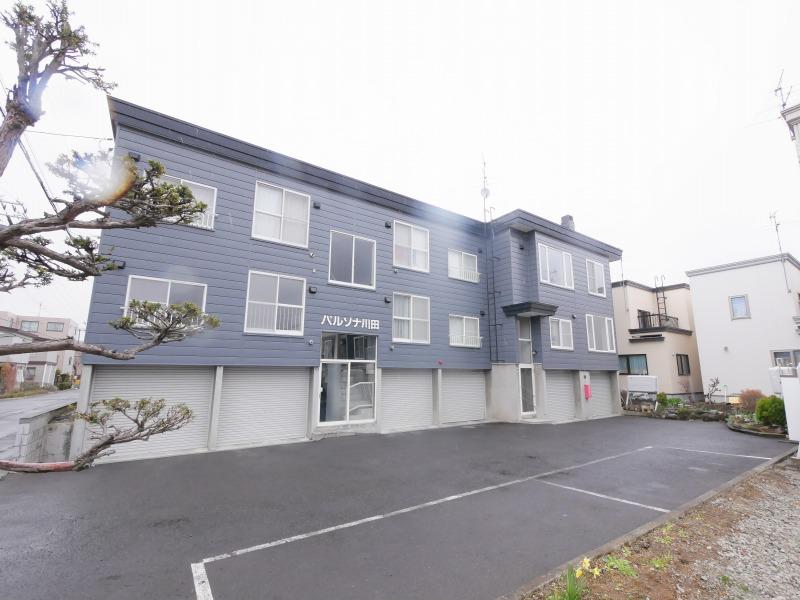 パルソナ川田の外観・駐車場イメージ1枚目