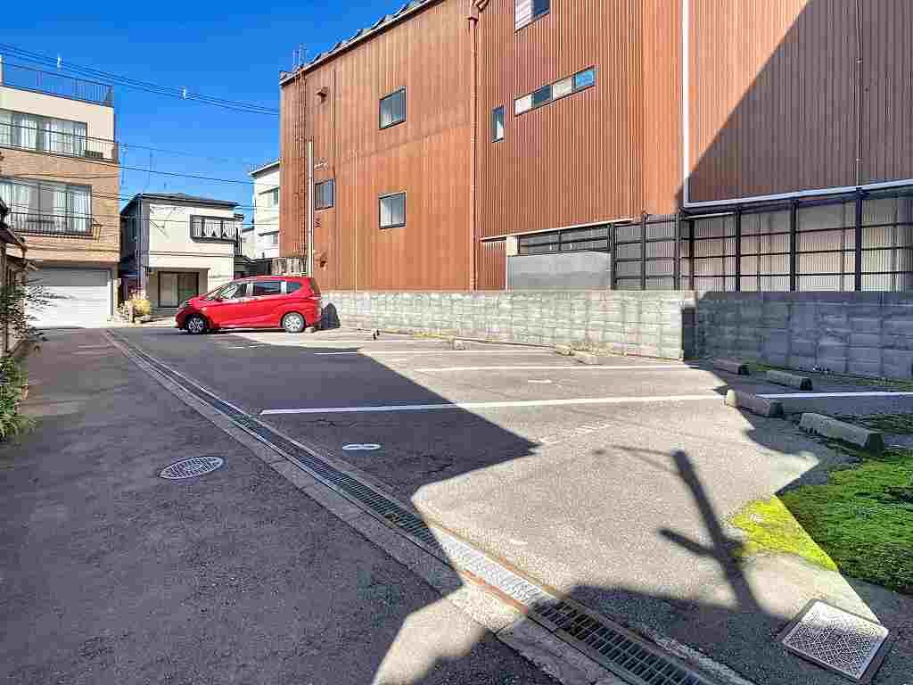 中央通Ｙ駐車場の外観・駐車場イメージ3枚目