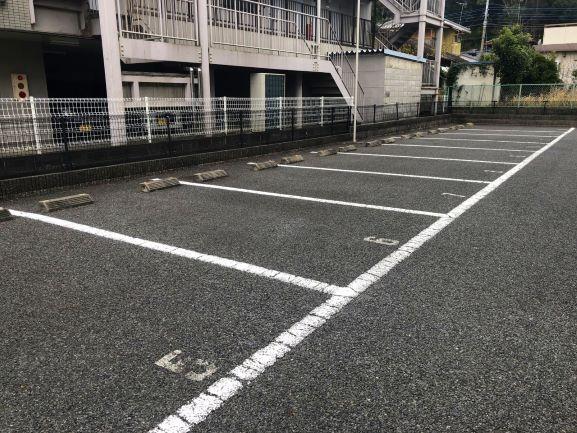 プチベルク四番館(29927)の外観・駐車場イメージ1枚目