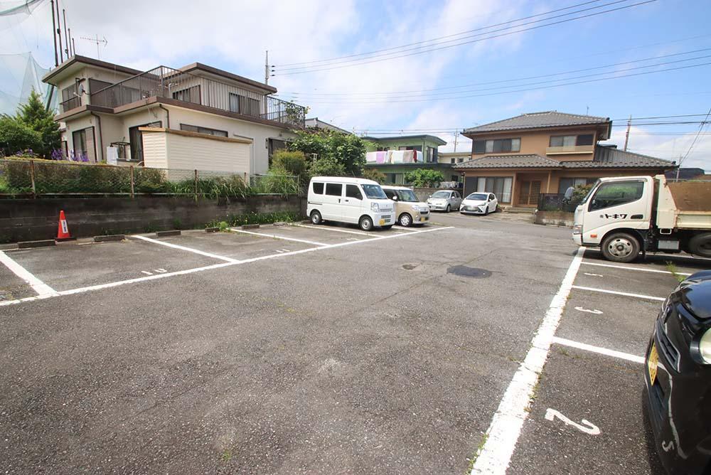 リーフパーキングの外観・駐車場イメージ3枚目