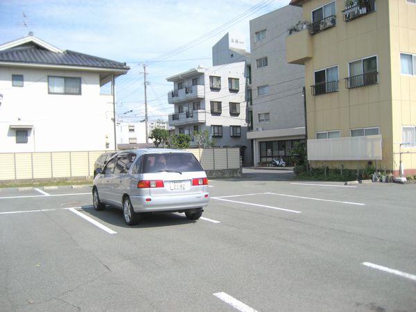 大江5丁目駐車場の外観・駐車場イメージ3枚目