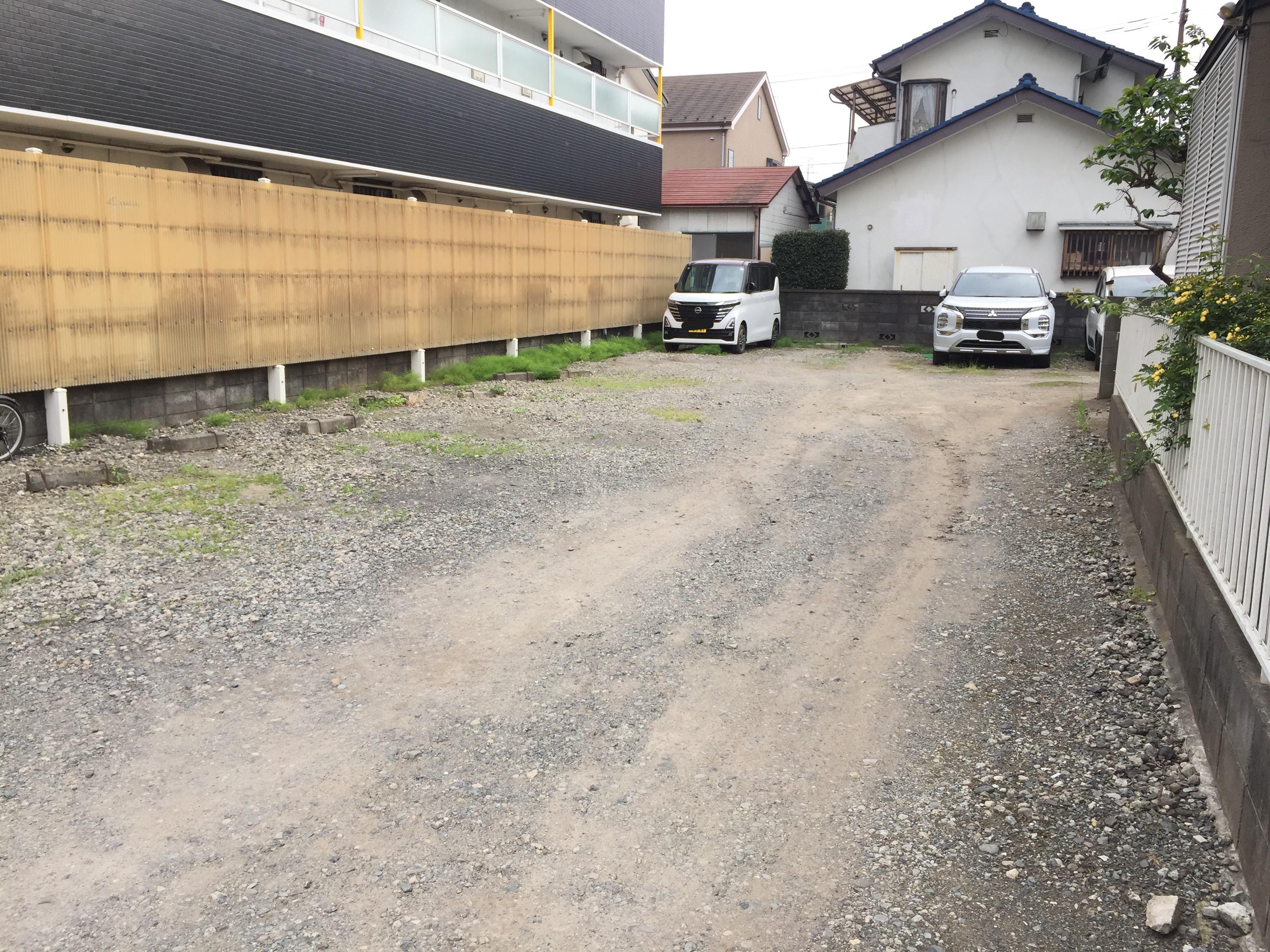 中里パーキングの外観・駐車場イメージ2枚目