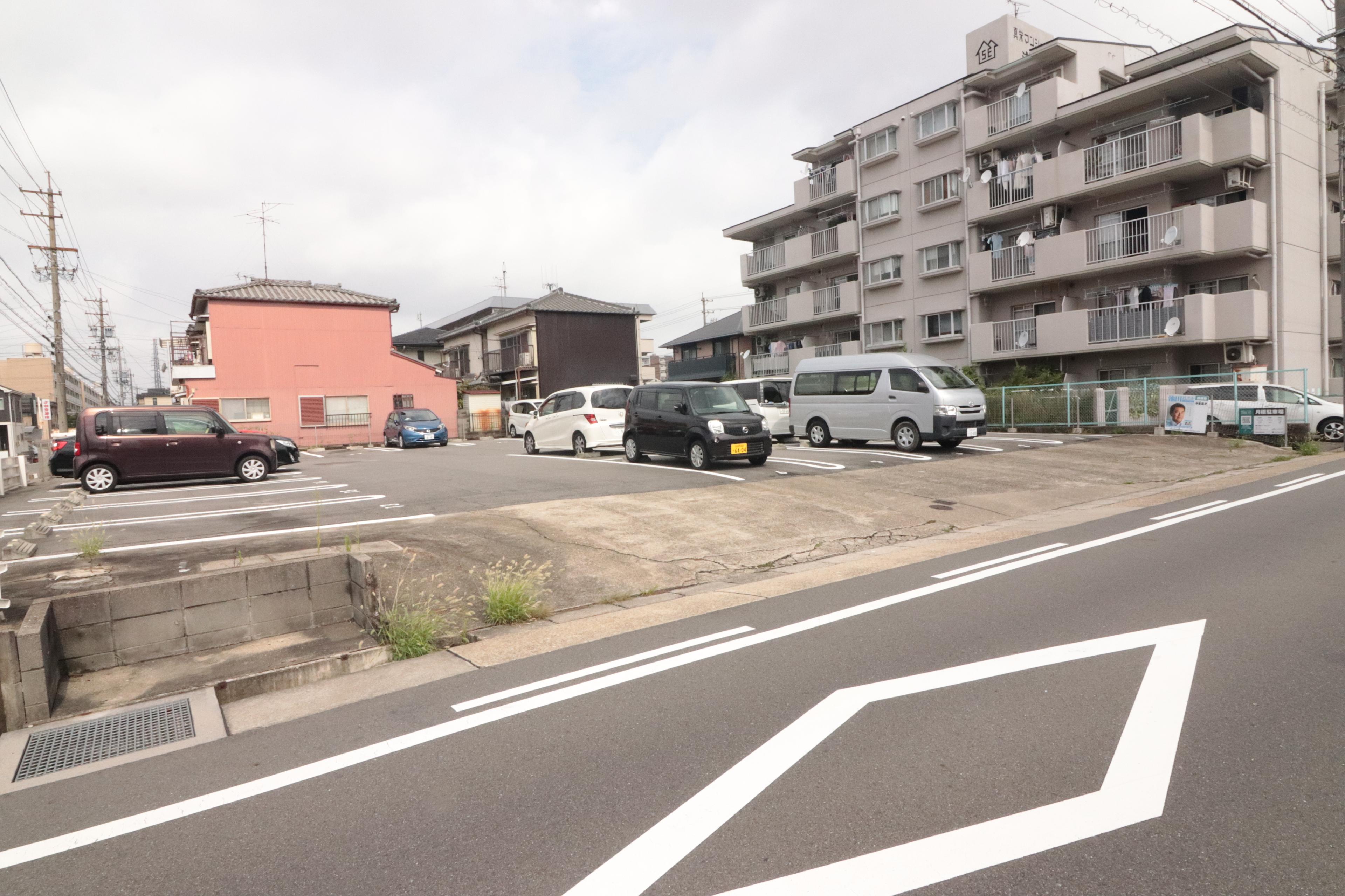 新川西パーキングの外観・駐車場イメージ1枚目