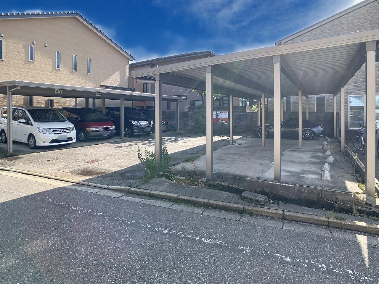 芳斉Ｈパーキングの外観・駐車場イメージ3枚目