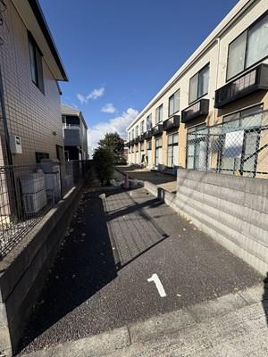 桜美林台(26418)の外観・駐車場イメージ1枚目