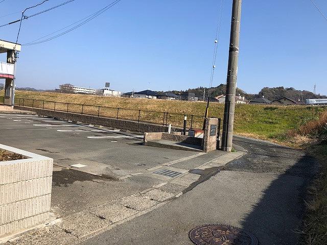 シーナ・アイ(24514)の外観・駐車場イメージ1枚目
