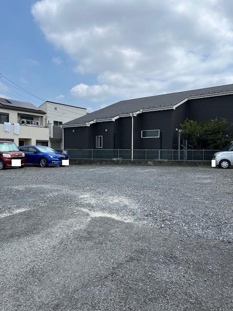 加110051駐車場の外観・駐車場イメージ2枚目