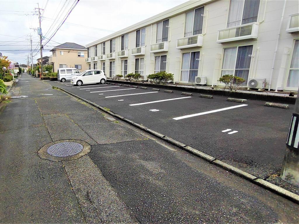 セイバー(16742)の外観・駐車場イメージ1枚目