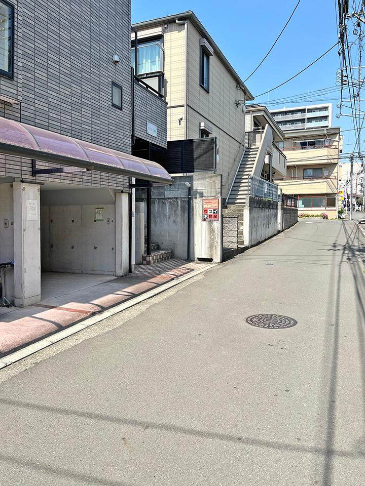 アズヴェール林間の外観・駐車場イメージ2枚目