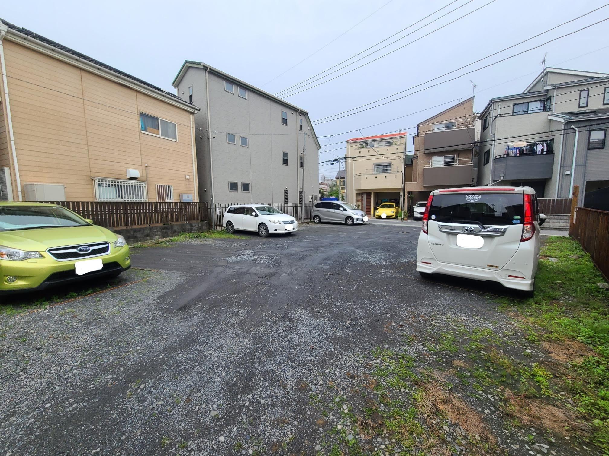 星野駐車場の外観・駐車場イメージ2枚目