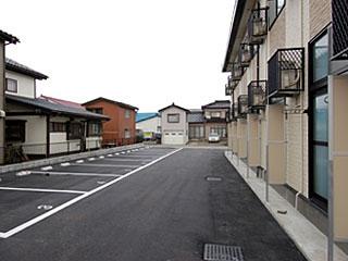ＥＲ(28296)の外観・駐車場イメージ1枚目