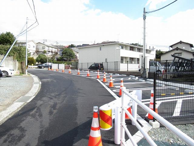 小立2丁目駐車場の外観・駐車場イメージ3枚目