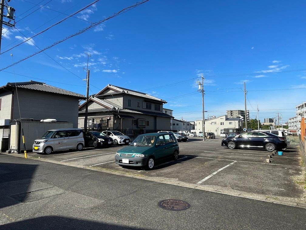 法連町駐車場の外観・駐車場イメージ2枚目