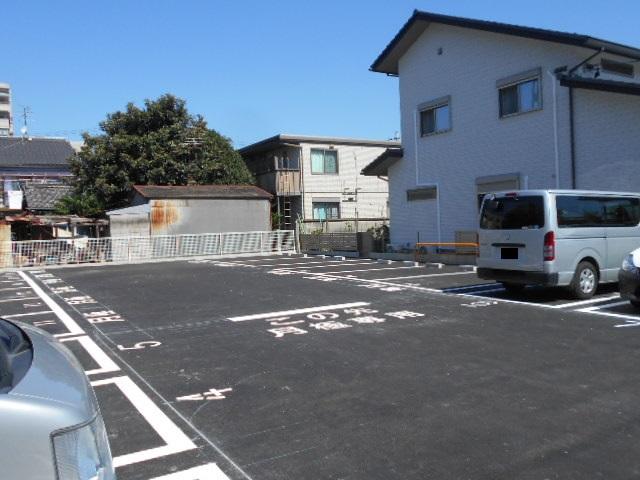 中山町５丁目第５の外観・駐車場イメージ2枚目