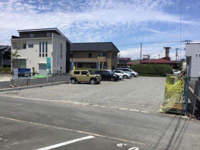 南栄町1丁目高橋パーキングの外観・駐車場イメージ1枚目