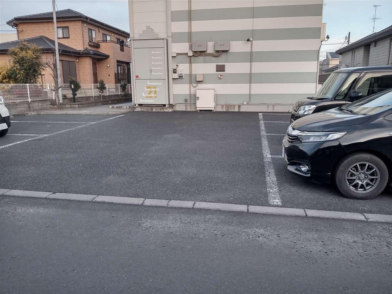 サニーホームズ(21374)の外観・駐車場イメージ1枚目