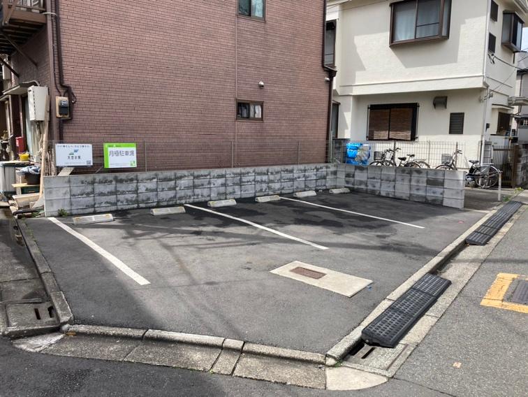江戸川区東小松川駐車場の外観・駐車場イメージ1枚目