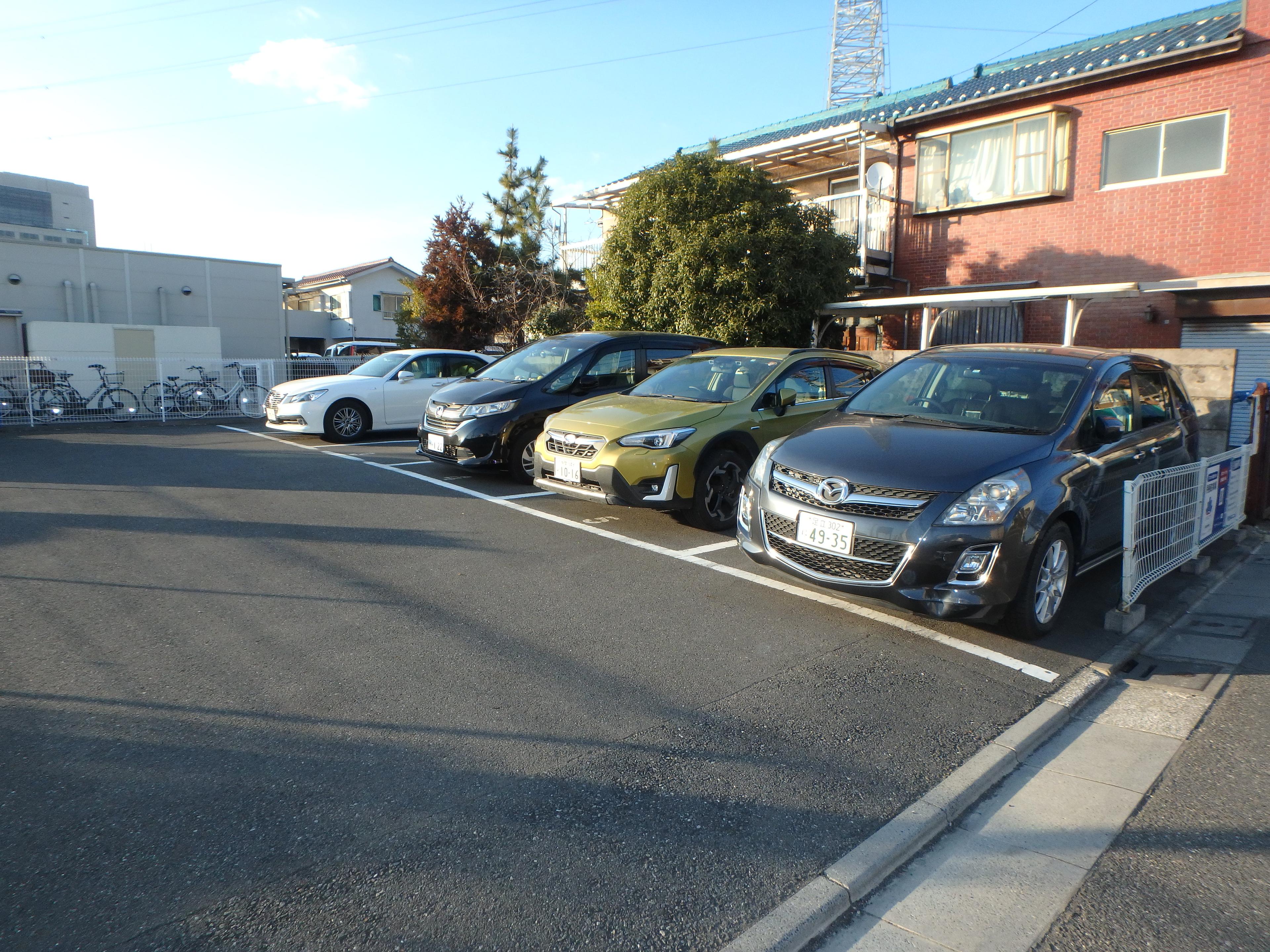 花井第7駐車場の外観・駐車場イメージ3枚目